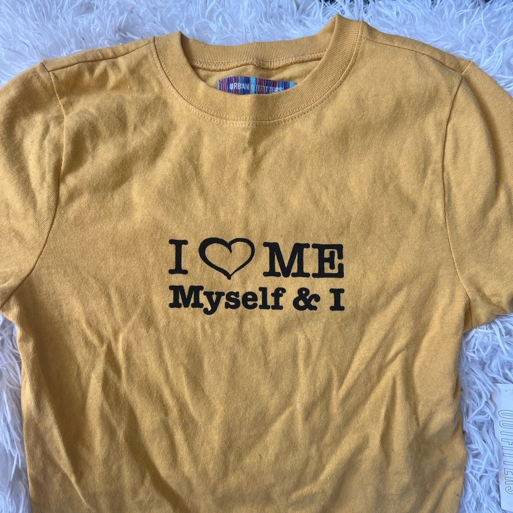 URBAN OUTFITTERS “I❤️ ME MYSELF AND I” CROPPED BABYTEE